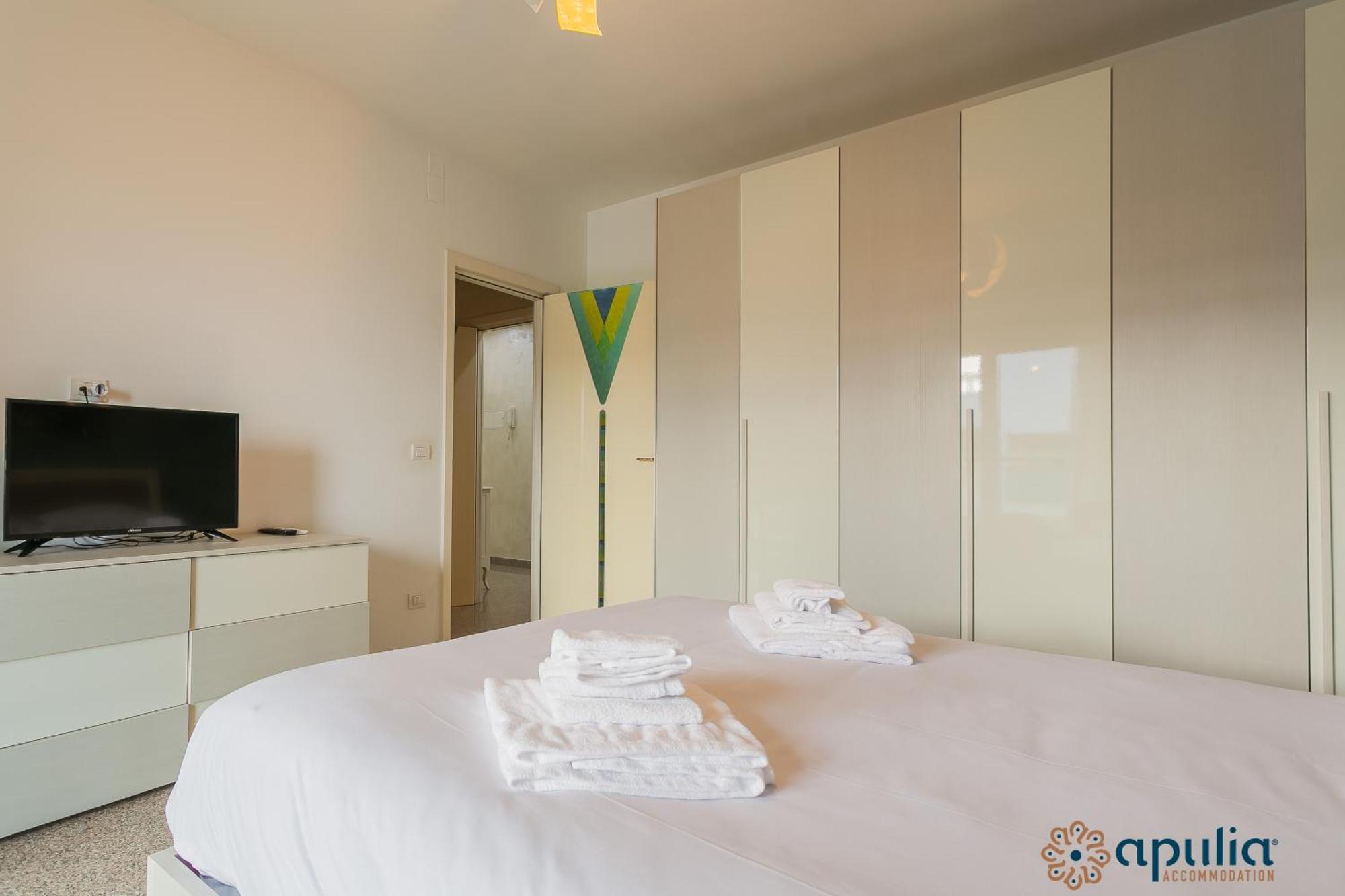Fronte Mare By Apulia Accommodation Bari Exterior foto